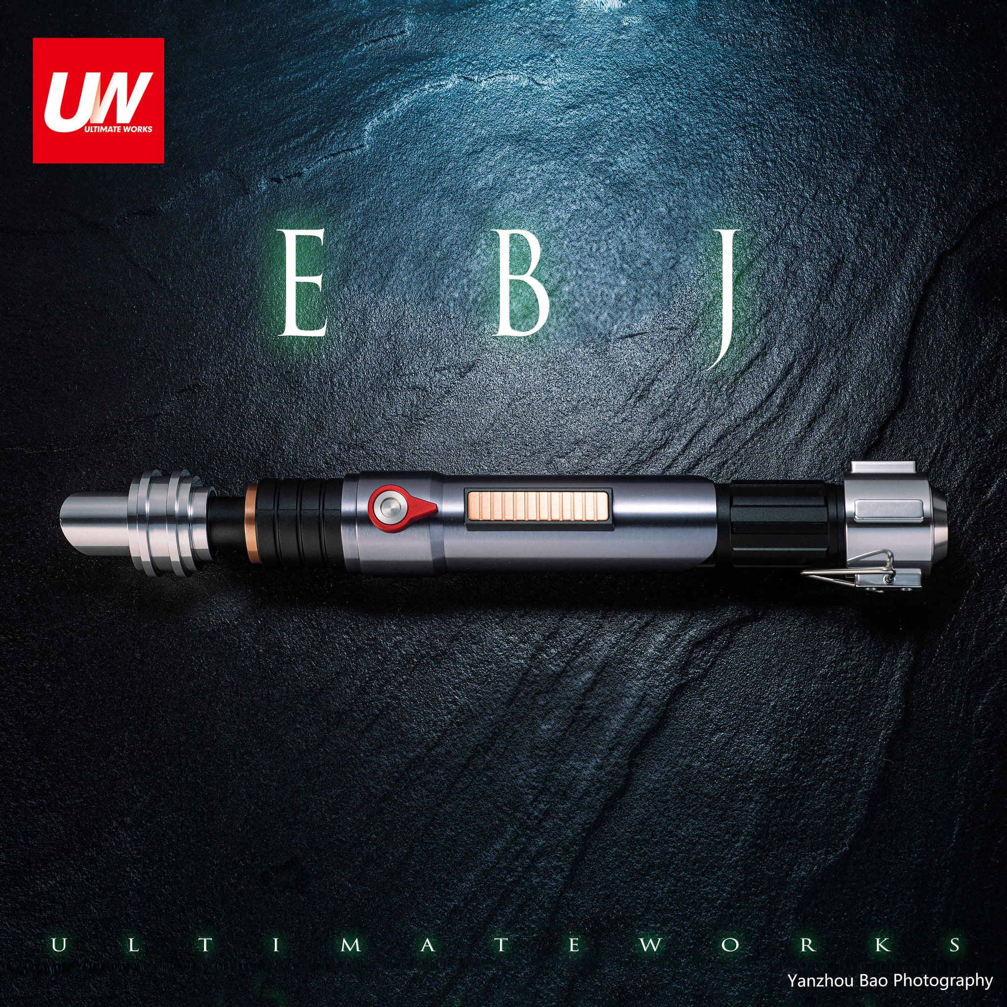 Ultimate Works Qui-Gon Jinn Lightsaber Review 